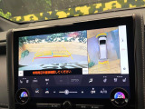 【パノラミックビューモニター】専用のカメラにより、上から見下ろしたような視点で360度クルマの周囲を確認することができます☆死角部分も確認しやすく、狭い場所での切り返しや駐車もスムーズに行えます。