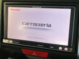 【ナビゲーション】目的地までしっかり案内してくれる使いやすいナビ。Bluetooth接続すればお持ちのスマホやMP3プレイヤーの音楽を再生可能!毎日の運転がさらに楽しくなります!!