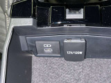 シガーソケット用の充電器が使用可能です!