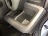 【ドリンクホルダー】こちらにドリンクホルダーがついています!