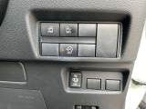 便利な両側オートスライドドアが装備されています 運転席からの操作も出来ますよ^^