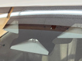 【アイサイト】前方の車両等を検知し、衝突しそうな時は警報で注意を促し、ブレーキを踏む力をサポート。ブレーキを踏めなかった場合は衝突被害軽減ブレーキが作動、衝突回避をサポートします。