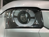 LEDヘッドライトは、点灯の瞬間から最大光量を発揮し、突然暗くなるトンネルなどでの安定感を高めます。