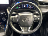 【純正革巻きステアリング】上質な革を使用することで、手にしっかり馴染みとても運転しやすいハンドルです♪