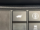 【パワーバックドア】スマートキーや運転席のボタンを押すだけでリアゲートが自動で開閉します!荷物を持っている時や、高い位置にあるバックドアを閉める際に便利な機能です♪