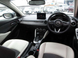 MAZDA2  1.5 XD ホワイト コンフォート ディーゼルターボ