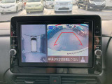 アラウンドビューモニターが装備されてるから、駐車場での車庫入れや、狭い道での走行もカメラで確認が出来るので安心。