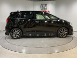 弊社は車両販売価格に、整備代金が含まれております。納車時までにホンダの整備士がしっかりと点検整備をさせていただいておりますので、安心してお買い求めいただけます。