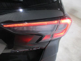SUBARUのアイデンティティー、コの字型LEDテールランプ!