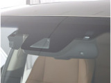 サポカーは、高齢運転者を含めたすべてのドライバーによる交通事故の発生防止・被害軽減対策の一環として、国が推奨する新しい自動車安全コンセプトです。詳しくは販売店スタッフまでおたずねください。