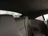 メルセデス・ベンツの定める厳しい基準をクリアしたお車のみをご案内させて頂きます。納車前整備はメーカー規定に基づき100項目以上にも及ぶ点検を熟練のメカニックによって行いご納車させて頂きます。