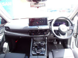 周りが見やすく運転しやすいお車です♪