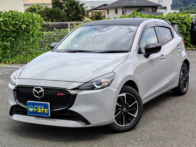 MAZDA2 1.5 15 スポルト 6速マニュアル マツダコネクトナビ