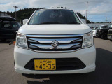 色は人気のホワイトパールです!