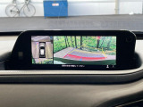 【360&deg;ビューモニター】専用のカメラにより、上から見下ろしたような視点で360度クルマの周囲を確認することができます☆死角部分も確認しやすく、狭い場所での切り返しや駐車もスムーズに行えます。