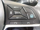 プロパイロット高速道路走行と長時間の巡航走行で、アクセル、ブレーキ、ハンドル操作を車がアシスト。快適な高速ドライブが楽しめます。