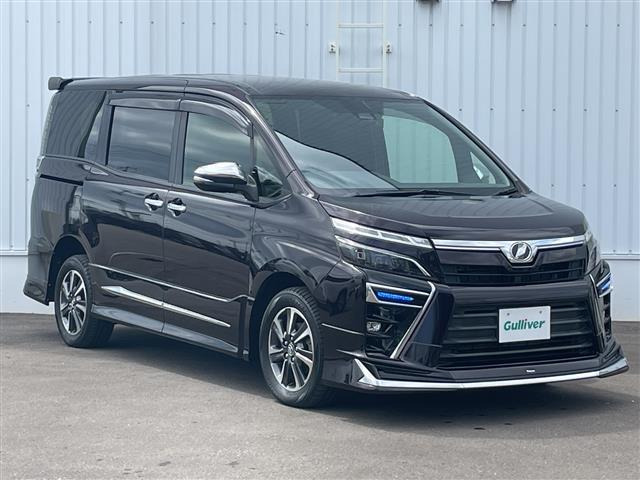 ヴォクシー 2.0 ZS 煌 4WD 修復歴無し