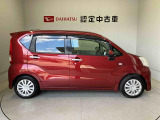 車両右側面からの写真になります。車をご覧になりたい時はお気軽に最寄りの店舗へご相談下さい。