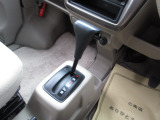当店のお車をご覧頂き誠にありがとうございます。ホンダカーズ帯広 です。オススメの内装写真や装備写真を掲載しておりますので、ごゆっくりとご覧下さいませ。