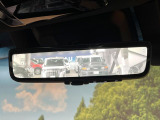 【デジタルインナーミラー】後席の大きな荷物や同乗者で後方が確認しづらい時でも安心!カメラが撮影した車両後方の映像をルームミラー内に表示。クリアな視界で状況の確認が可能です!