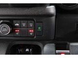 ECONボタンで低燃費モードに☆☆☆ECONスイッチを上手に使ってエコドライブ♪♪環境にもお財布にも優しい装備です☆☆☆