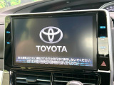 【純正10型ナビ】人気の純正ナビを装備しております。ナビの使いやすさはもちろん、オーディオ機能も充実!キャンプや旅行はもちろん、通勤や買い物など普段のドライブも楽しくなるはず♪