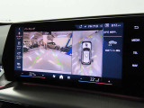 リアビューカメラ。ガイドラインとパークディスタンスコントロールで安全に車庫入れ可能。