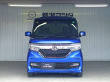 新潟マツダ自動車の中古車をご覧いただき誠にありがとうございます。ぜひ一度ご来店いただき、展示車をご覧になっていただければと思います。ご来店をスタッフ一同心からお待ちしております。