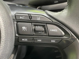 【レーダークルーズコントロール】高速道路での長距離走行が楽に!!自動で速度を保つクルーズコントロールが、衝突軽減システムと連携し、前方の車両を感知して車間を保つように速度調節してくれます!!