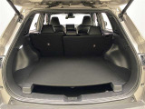 ラゲージスペースもしっかり確保。買い物の荷物もばっちり積み込むことができて便利です。