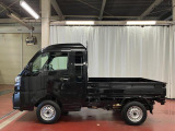 【スマートアシスト搭載車】 衝突回避支援ブレーキ機能(対車両・歩行者)、衝突警報機能(対車両・対歩行者)、誤発信抑制制御機能などの機能で安全な運転をサポートします。