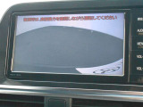 車庫入れの頼もしい味方! バックモニター付いています!!