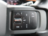 ◆アダプティブクルーズコントロール 『ミリ波レーダー+ステレオカメラにより前方車輌を認識し、高速道路などの自動車専用道路では追従機能付きのクルーズコントロールをご利用になれます。』