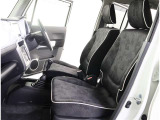 見通しのよいすっきりとした視界で、誰でも運転しやすいです。運転のしやすさは疲れにくさにも繋がりますよ♪