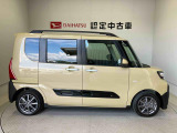 車両右側面からの写真になります。車をご覧になりたい時はお気軽に最寄りの店舗へご相談下さい。