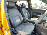 お車の販売と共に、自動車保険もご紹介しております。 弊社取り扱い会社と同じであれば日産独自のサービスもあります。