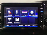 ドライブの必需品。見やすい・使いやすいメモリーナビを搭載。