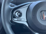ステアリングスイッチが付いているので、運転中でも音量調整やチャンネル変更がスムーズにできちゃいます♪