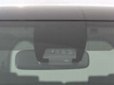 サポカーは、高齢運転者を含めたすべてのドライバーによる交通事故の発生防止・被害軽減対策の一環として、国が推奨する新しい自動車安全コンセプトです。詳しくは販売店スタッフまでおたずねください。