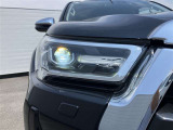 【LEDヘッドライト】 最近主流になりつつある明るいヘッドライトです。街灯の少ない暗い夜道も安心です!ハロゲンヘッドライトに比べて消費電力が少なく長持ちです♪