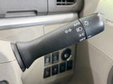 【オートライト】周りの明るさに応じて自動でヘッドライトの点灯・消灯ができる機能です!ライトの付け忘れ・消し忘れなどが無くなり、雨の日や夕方の走行も安心!トンネル通過時も便利ですね♪