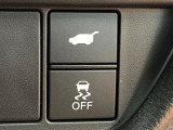 【パワーバックドア】スマートキーや運転席のボタンを押すだけでリアゲートが自動で開閉します!荷物を持っている時や、高い位置にあるバックドアを閉める際に便利な機能です♪