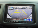 画質もキレイなバックカメラ、車庫入れが苦手な方も運転が好きになるはず。