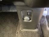 冬季はエンジンが温まるまで寒い!けどすぐに温まるシートヒーターで、ぽかぽか快適ドライブを。