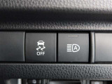 オートマチックハイビームとは、先行車や対向車のライトを認識し、ハイビームとロービームを自動で切り替える機能です。夜道の視界を確保します。詳細は販売店スタッフまでおたずねください。