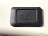 【パワーバックドア】スマートキーや運転席のボタンを押すだけでリアゲートが自動で開閉します!荷物を持っている時や、高い位置にあるバックドアを閉める際に便利な機能です♪