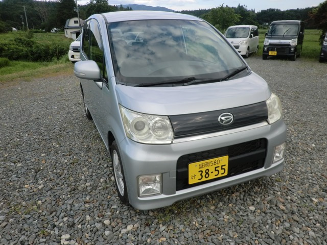 ダイハツ ムーヴカスタム 