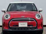 こちらのお車はMINI NEXT鶴ヶ島に展示中です。☆お問合せをお待ちしてます!