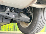お車を安心してお乗りいただく為には、足回りの定期点検が欠かせません。サービスサポート(有償保証)では無料点検もご提供しており、安心のカーライフをお過ごしいただけるサポート体制が整っています。