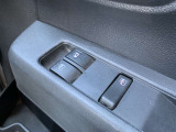 ☆クルマ買ったらエンジンオイル無料のテクノオートリアルです。納車時より走行距離4000キロ又は6ヶ月に一回のペースでご来店していただければ、エンジンオイル交換が無料です!工賃・オイル代金が0円!